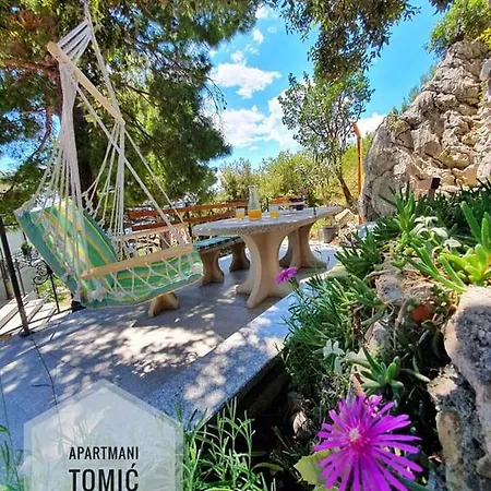 Tomic 3 Apartment